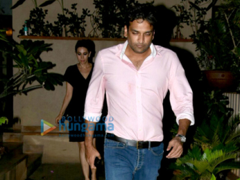 Aditya Roy Kapoor, Karisma Kapoor and others snapped at Sidharth Roy Kapoor's birthday dinner in Juhu