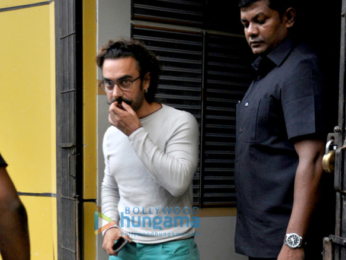 Aamir Khan snapped post dubbing in Andheri