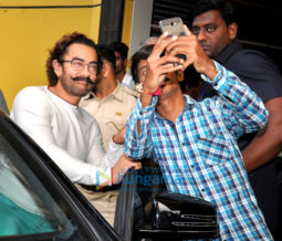 Aamir Khan snapped post dubbing in Andheri
