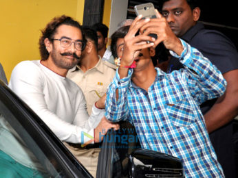 Aamir Khan snapped post dubbing in Andheri