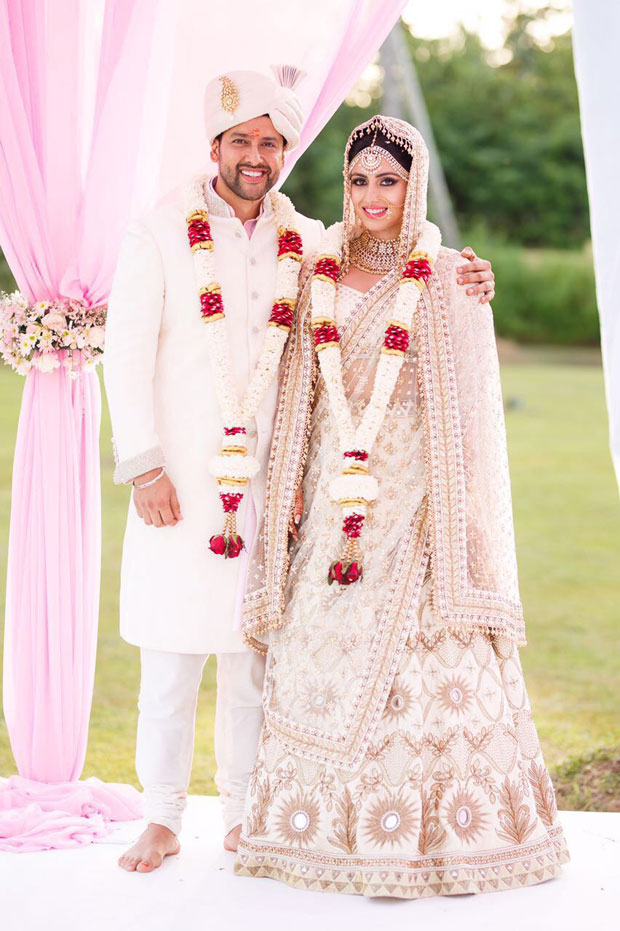 After Esha Deol, Aftab Shivdasani re-ties knot with wife Nin Dusanj in a private yet lavish wedding ceremony in Sri Lanka! -2