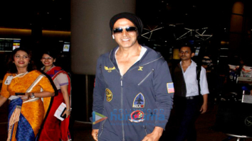 Akshay Kumar and Kajal Aggarwal snapped at the airport