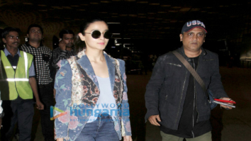 Alia Bhatt snapped at the airport