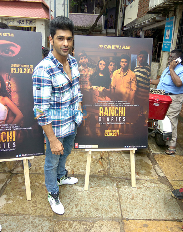 anupam kher unveils the poster and release date of his film ranchi dairies 6