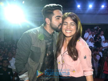 Ayushmann Khurrana and Bhumi Pednekar promote 'Shubh Mangal Saavdhan' at Poddar college