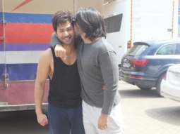 BROMANCE ALERT! Ranveer Singh showers love on Varun Dhawan with a kiss