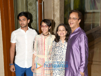 Bollywood celebs visit Sanjay Dutt's residence to take Lord Ganesha's blessings