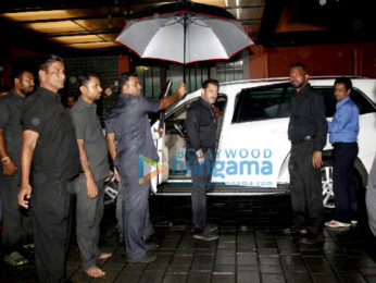 Celebs at Arpita Khan's house for Ganesh Chaturthi celebrations