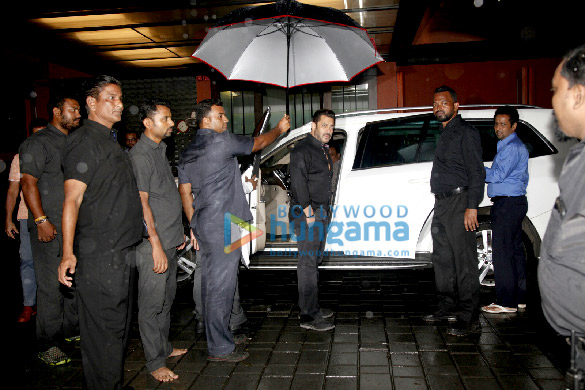 celebs at arpita khans house for ganesh chaturthi celebrations 10