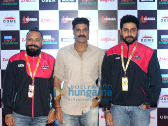 Celebs grace 'Pro Kabaddi League Season 5' red carpet