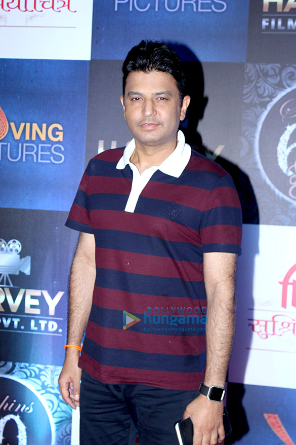 celebs grace sachin pilgaonkars 60th birthday celebrations 13