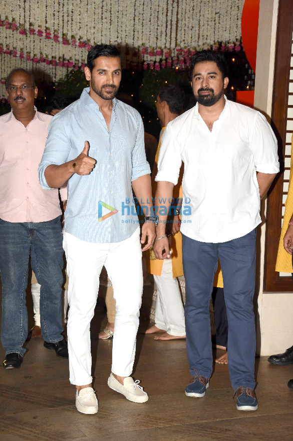 celebs grace at ambanis house for ganesh chaturthi 24