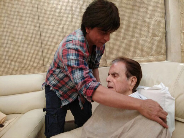 Check out Shah Rukh Khan visits a recovering Dilip Kumar and wife Saira Banu at their residence (2)
