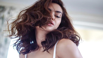 Celebrity Photo Of Esha Gupta