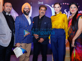 Evelyn Sharma graces the 'Iinspire - Spiritual & Wellness Vsionary Awards 2017'