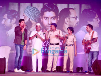 Farhan Akhtar and Lucknow Central's band performed at Yerwada Jail for a special event