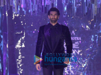 Jacqueline Fernandez & Aditya Roy Kapur walk for Manish Malhotra at Lakme Fashion Week 2017