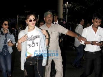 Jacqueline Fernandez spotted at the airport after returning from Tokyo