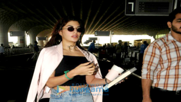 Jacqueline Fernandez, Sidharth Malhotra, Ileana D'Cruz and Kanika Kapoor snapped at the airport