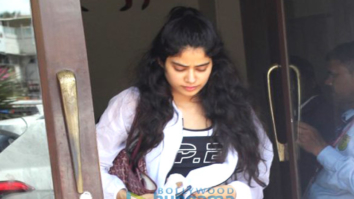 Jahnavi Kapoor snapped at Bastian in Bandra