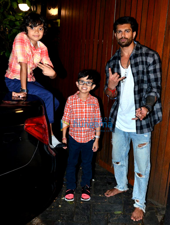 karan singh grover and bipasha basu snapped in bandra 5