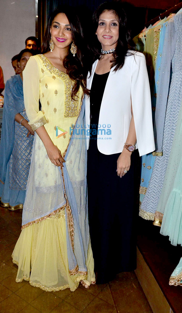 Kiara Advani graces the launch of Bhumika Grover’s fashion store in Bandra Kiara Advani graces the launch of Bhumika Grover’s fashion store in Bandra