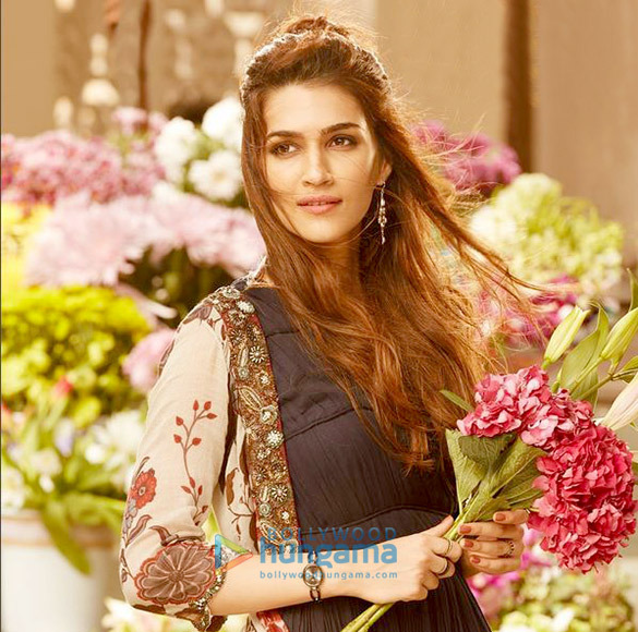 kriti sanon 54