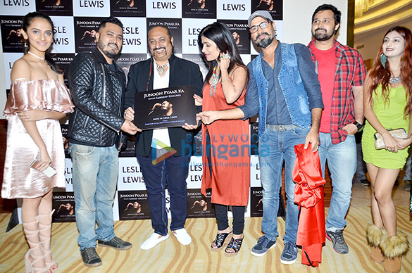 lesle lewis anup jalota shibani kashyap at launch of album junoon pyaar ka 1
