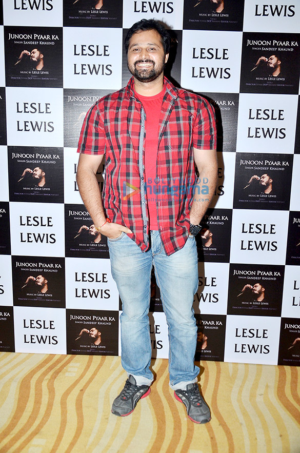 lesle lewis anup jalota shibani kashyap at launch of album junoon pyaar ka 6