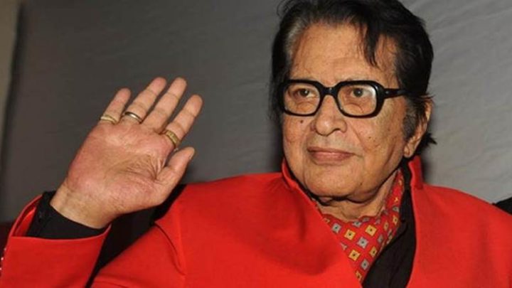 Legendary Manoj Kumar Congratulates Producer Prernaa Arora For Toilet: Ek Prem Katha Legendary Manoj Kumar Congratulates Producer Prernaa Arora For Toilet: Ek Prem Katha