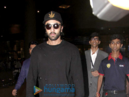 Ranbir Kapoor and Kangana Ranaut snapped at the airport
