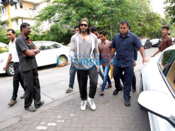 Ranveer Singh snapped post gym in Bandra