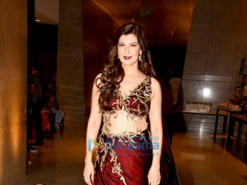 Sangeeta Bijlani and Zareen Khan walk the ramp for Archana Kochhar's fashion showcase