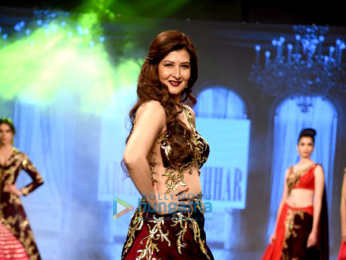 Sangeeta Bijlani and Zareen Khan walk the ramp for Archana Kochhar's fashion showcase