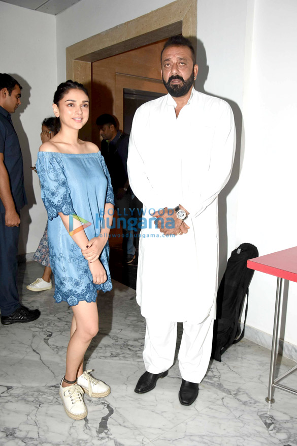 sanjay dutt and aditi rao hydari at fever 104 fm for bhoomi promotions 3