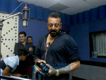 Sanjay Dutt records a Ganesha song for 'Bhoomi'