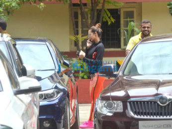 Shahid Kapoor, Sohail Khan, Malaika Arora, Rhea Chakraborty snapped after gym session