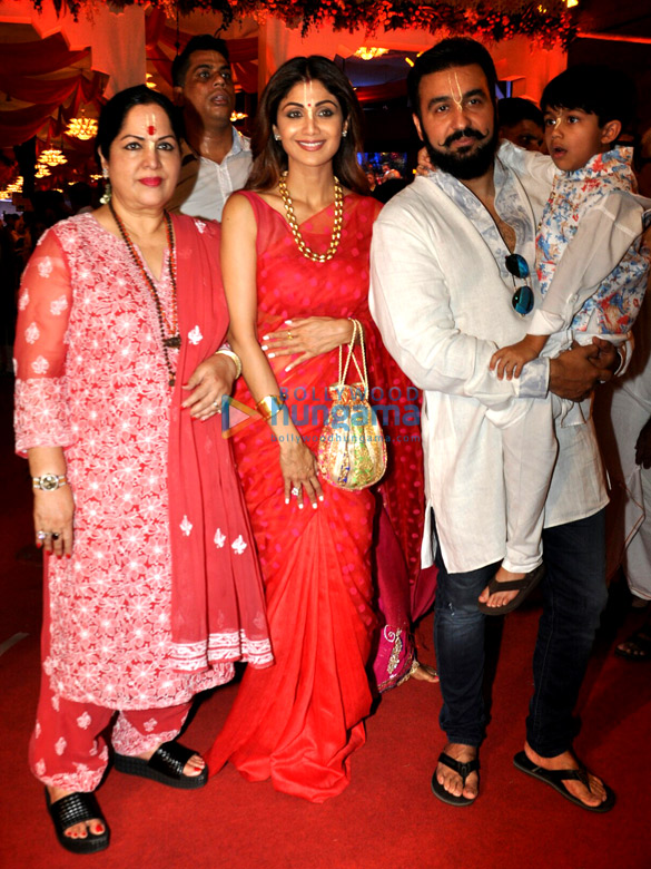 Shilpa Shetty and family snapped at ISCKON Janmashtami celebrations Shilpa Shetty and family snapped at ISCKON Janmashtami celebrations