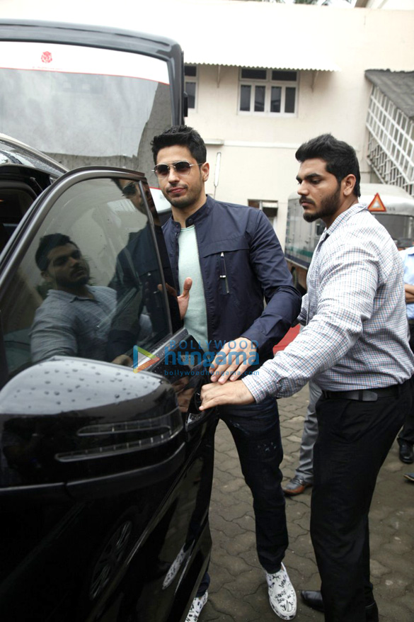 sidharth malhotra snapped post an ad shoot 4