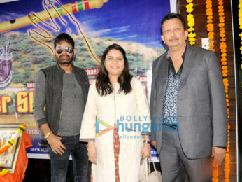 Suresh Wadkar & Sadhana Sargam attend a song recording for the film Shyam Sunder Shreenathji- The God Krishna