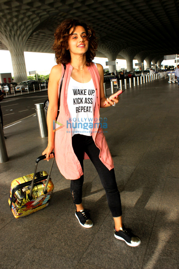 Taapsee Pannu snapped at the airport