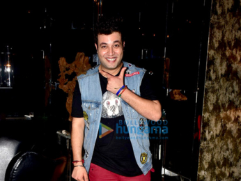 Team of ‘Fukrey Returns’ shoots for a promotional song in Mumbai
