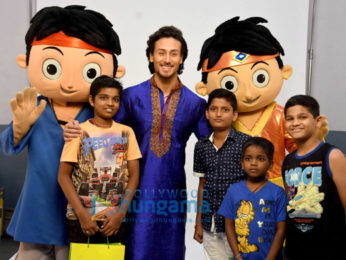 Tiger Shroff snapped with kids shooting for Sony Yay Channel