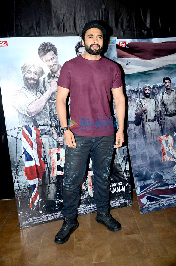 varun dhawan arjun kapoor and mohit marwah snapped at the special screening of raagdesh 8