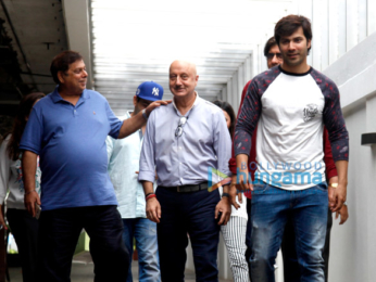 Varun Dhawan and family snapped post David Dhawan’s birthday lunch at Hakkasan