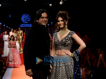 Vaani Kapor and Dia Mirza on Day 1 of 'India International Jewellery Week'