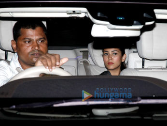 Shahid Kapoor and Mira Kapoor snapped at Karan Johar's house