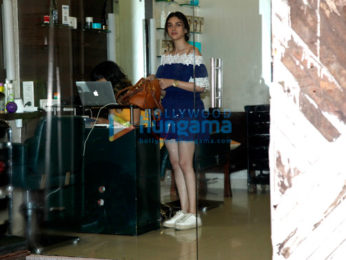 Aditi Rao Hydari snapped post salon session in Bandra