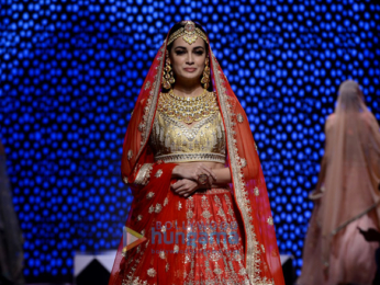 Vaani Kapor and Dia Mirza on Day 1 of 'India International Jewellery Week'