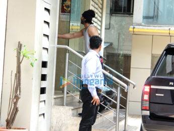 Ranbir Kapoor snapped post her dance rehearsals in Bandra